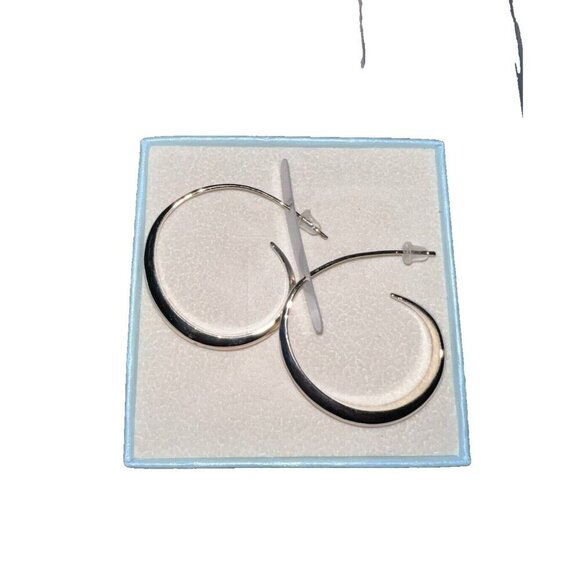 Goldtone Spiral Hoop Earrings 1.25" - Picture 2 of 4